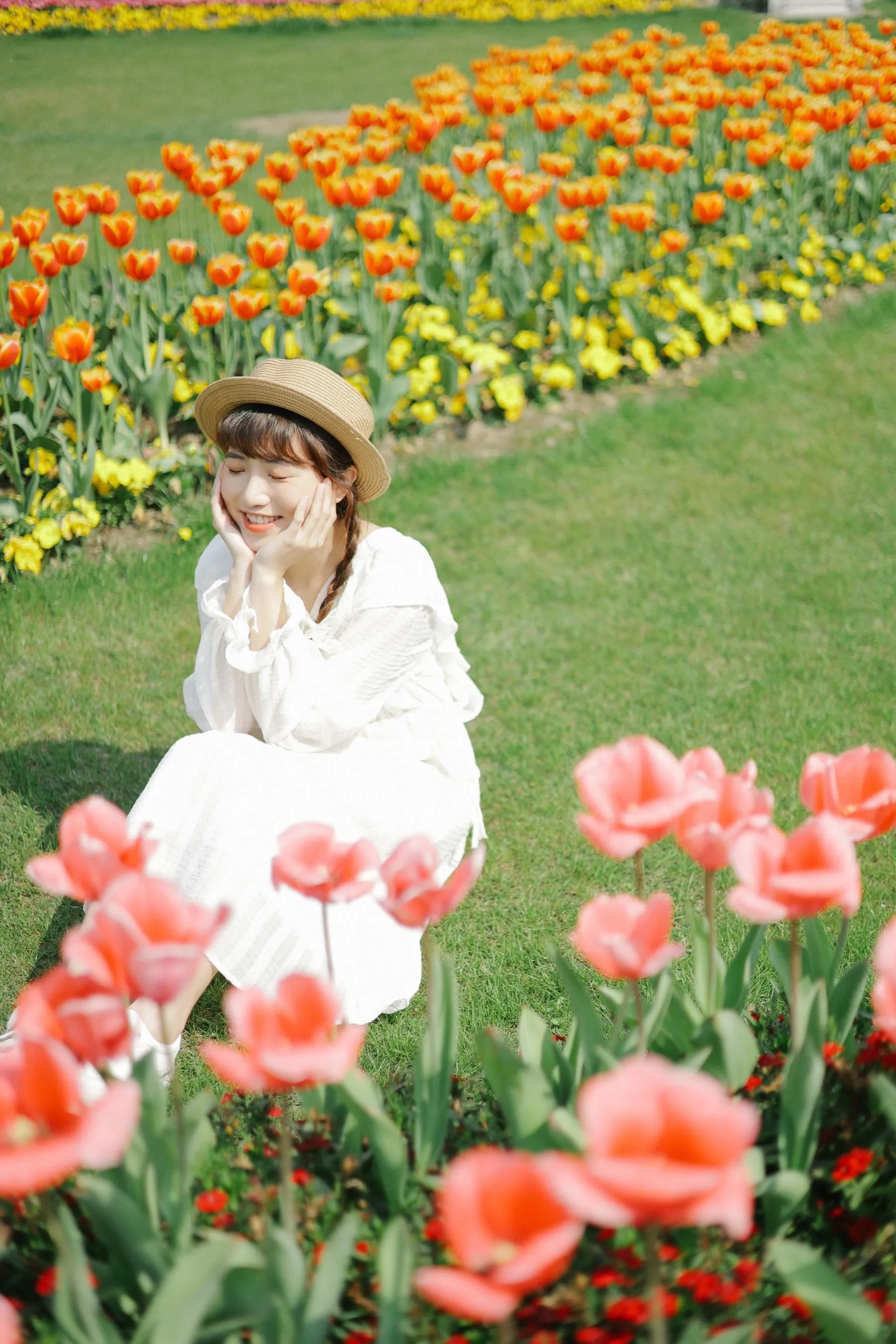 [YITUYU艺图语]2022.09.10 郁金香花开 蓝胖子- [28P]插图5